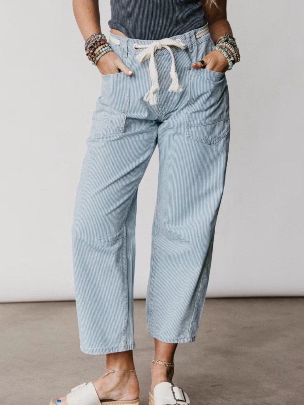Aaron & Amber Blue Striped Barrel Leg Moxie Eyelet Tie Waist Jeans Medium
